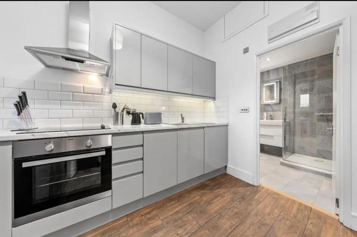 Majestic 2-Bedroom Flat In Knightsbridge-Hyde Park Kb70 London Eksteriør billede