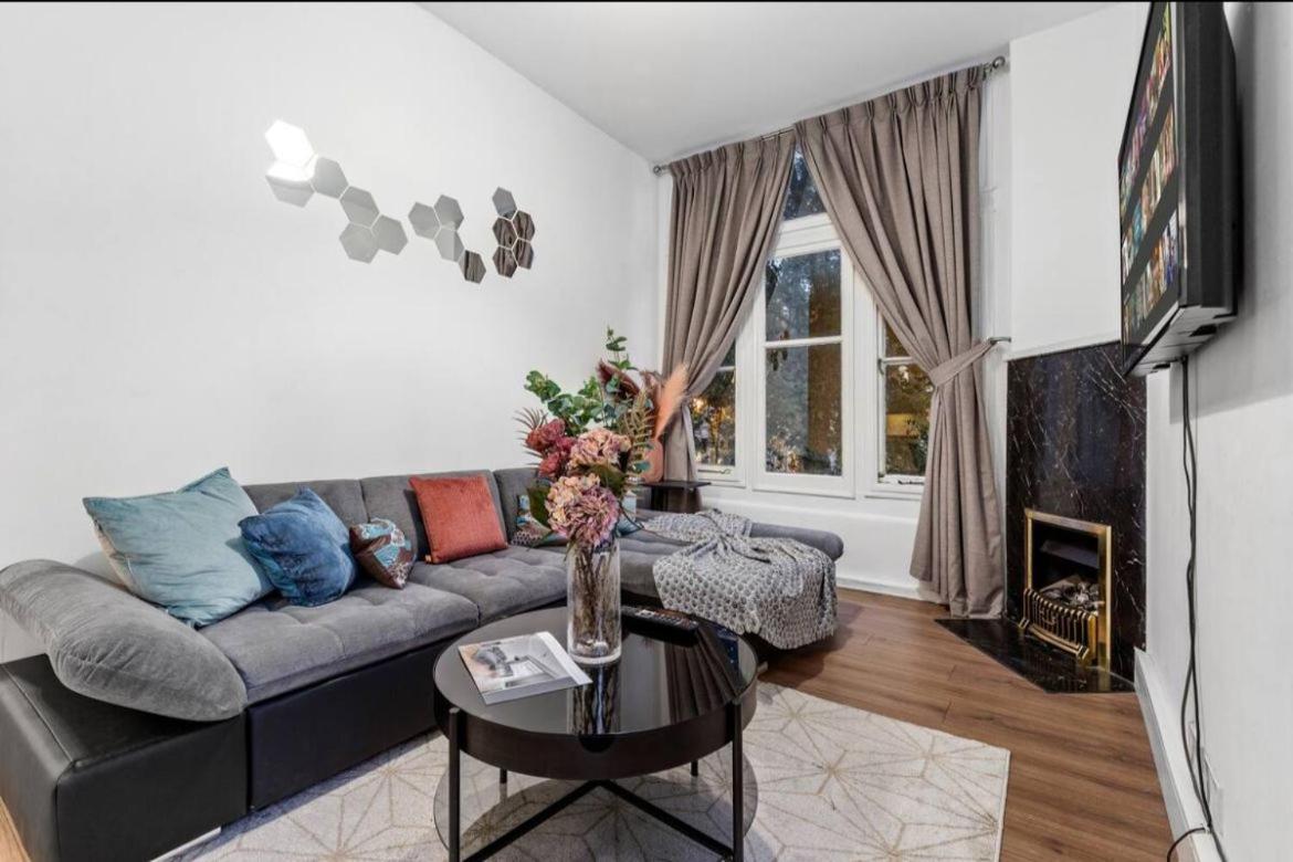 Majestic 2-Bedroom Flat In Knightsbridge-Hyde Park Kb70 London Eksteriør billede